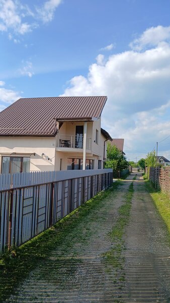 Casa de Vanzare Mioveni.
